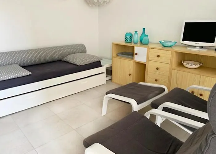 Apartment T3 Renove Avec Climatisation, Piscine & Parking A 100m De La - Fr-1-607-24