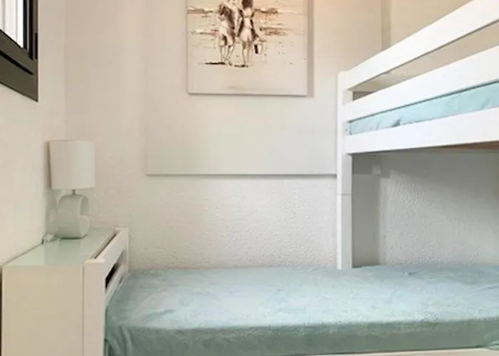 Apartment T3 Renove Avec Climatisation, Piscine & Parking A 100m De La - Fr-1-607-24