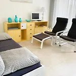 T3 Renove Avec Climatisation, Piscine & Parking A 100m De La - Fr-1-607-24 Apartment *